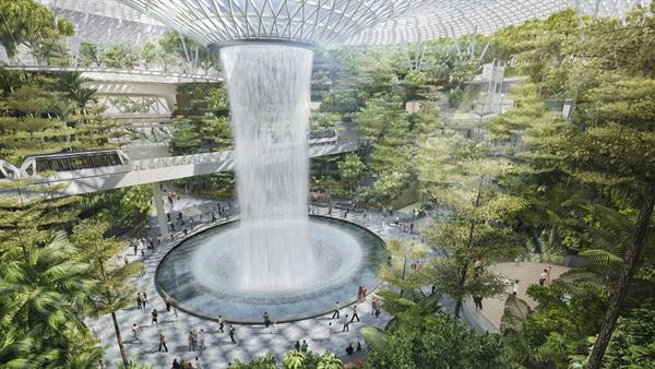 Singapur Changi Havalimanı’nın yeni açılan Jewel terminalinde şelale bile var