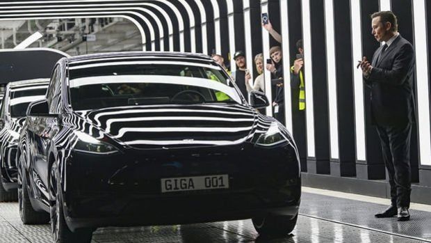 Tesla’dan Almanya fabrikasında işçi çıkarma planı